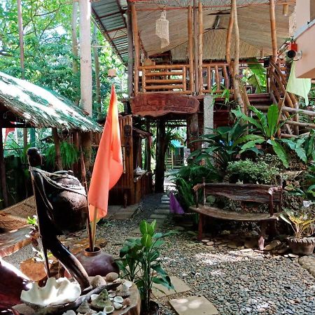 Victoria Guest House And Cottages Puerto Princesa Zewnętrze zdjęcie