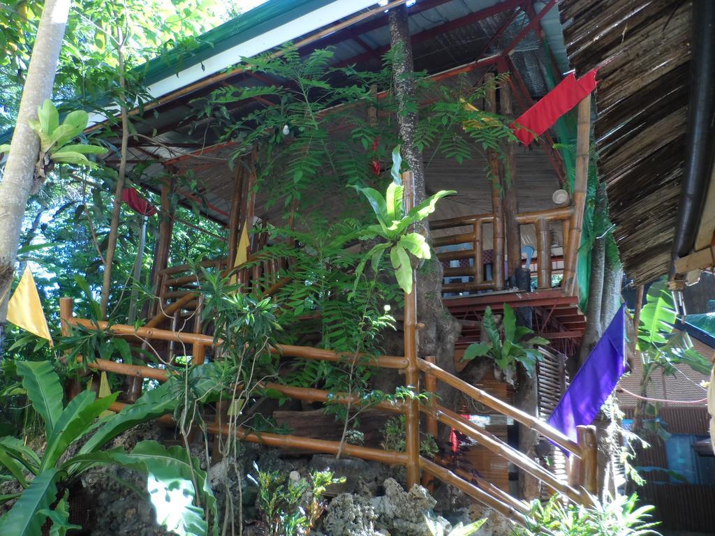 Victoria Guest House And Cottages Puerto Princesa Zewnętrze zdjęcie