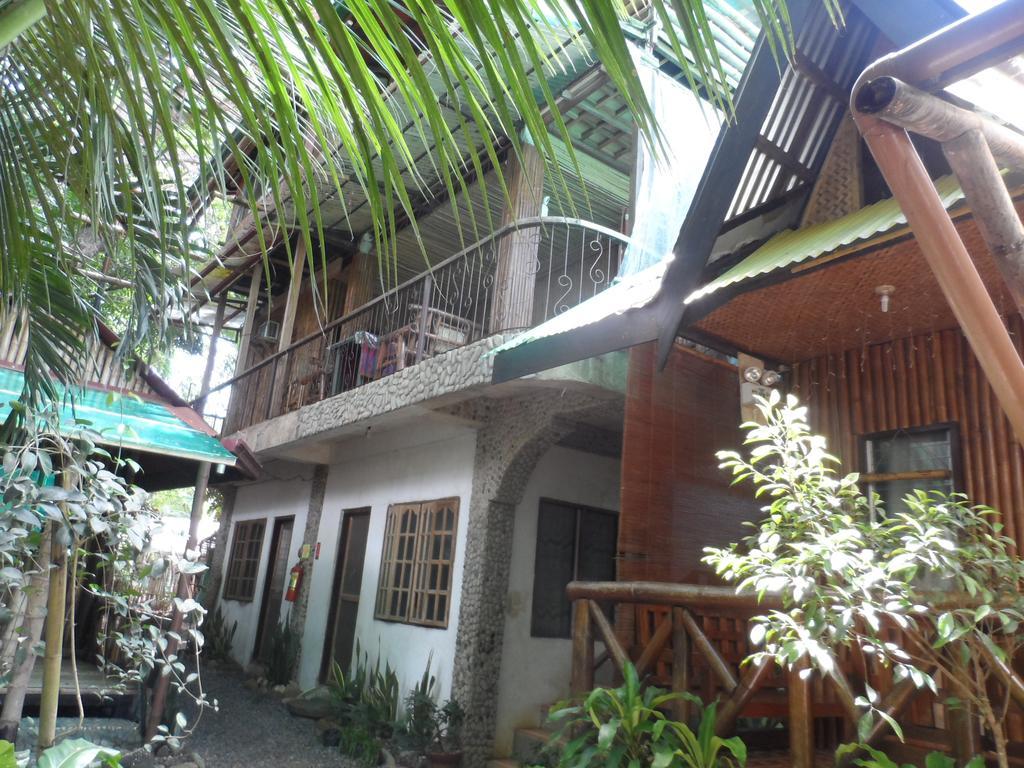 Victoria Guest House And Cottages Puerto Princesa Zewnętrze zdjęcie
