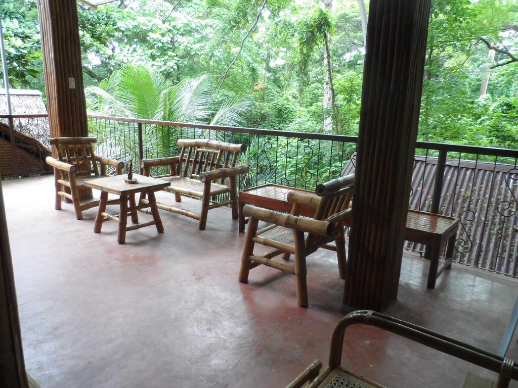 Victoria Guest House And Cottages Puerto Princesa Zewnętrze zdjęcie